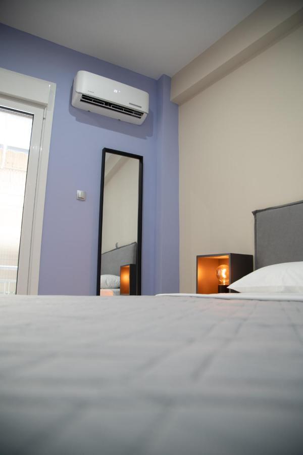 Modern Apartment Downtown Афины Экстерьер фото